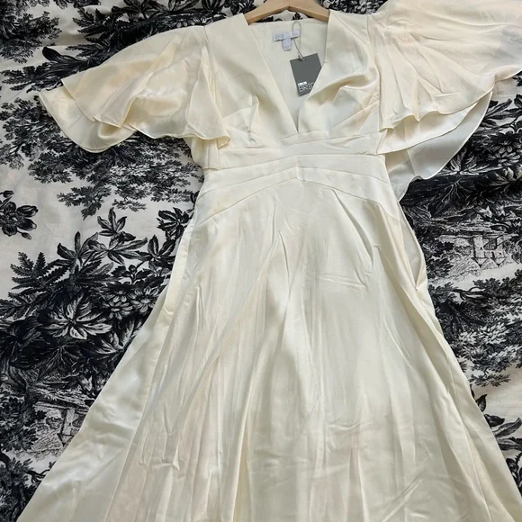 ASOS Wedding Dress - Off-White Satin, Retro Hollywood Glamour NWT Size 4 - Picture 10 of 14